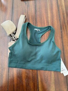 Decree Dark Green Racerback Sports Bra‎ Sz small